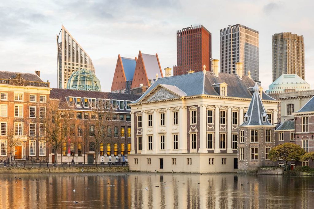 De top 10 beste autodealers in omgeving Den Haag