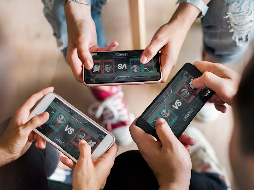De dominantie van mobiel gamen ten opzichte van pc-gaming ontrafelen: vijf overtuigende factoren
